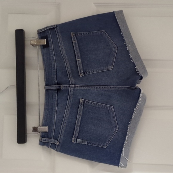 Paige denim shorts, size 26 - Picture 2 of 6